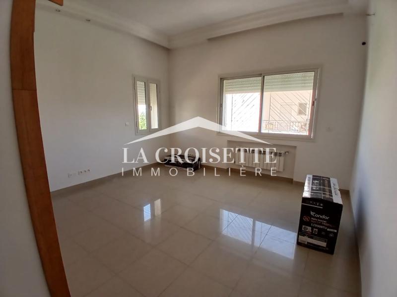 Etage de villa S+4 aux Berges du Lac 2